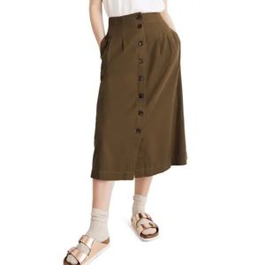 Madewell Buttonfront Midi Skirt in Size 2